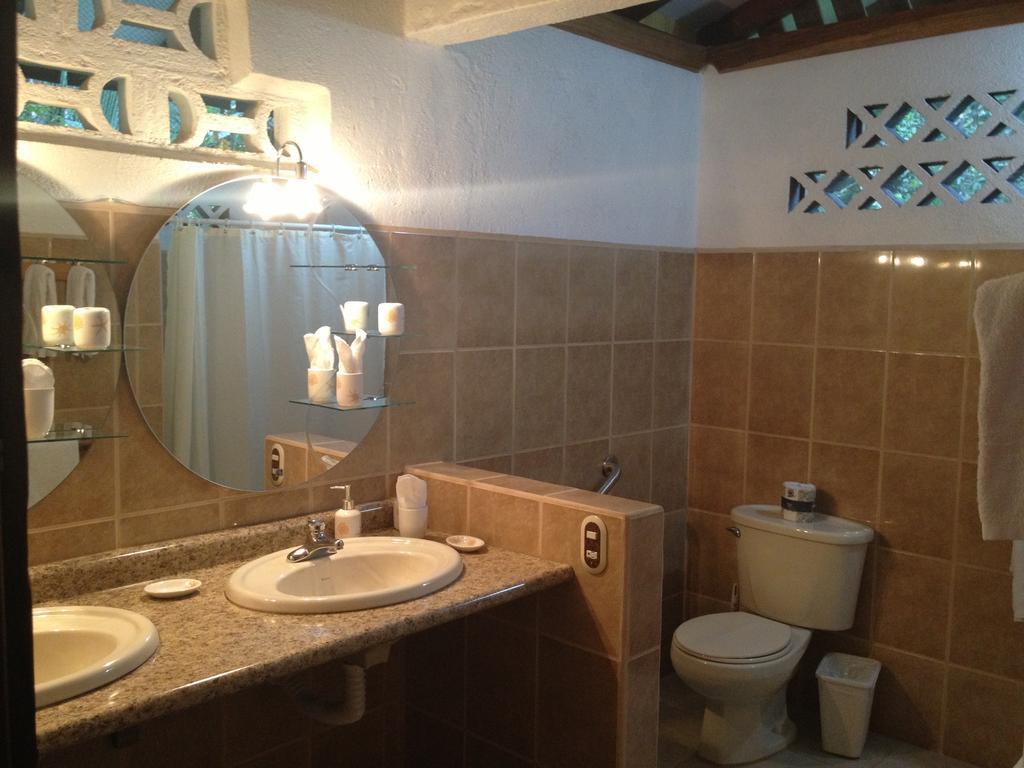 Hotel Suizo Loco Lodge & Resort Cahuita Rum bild